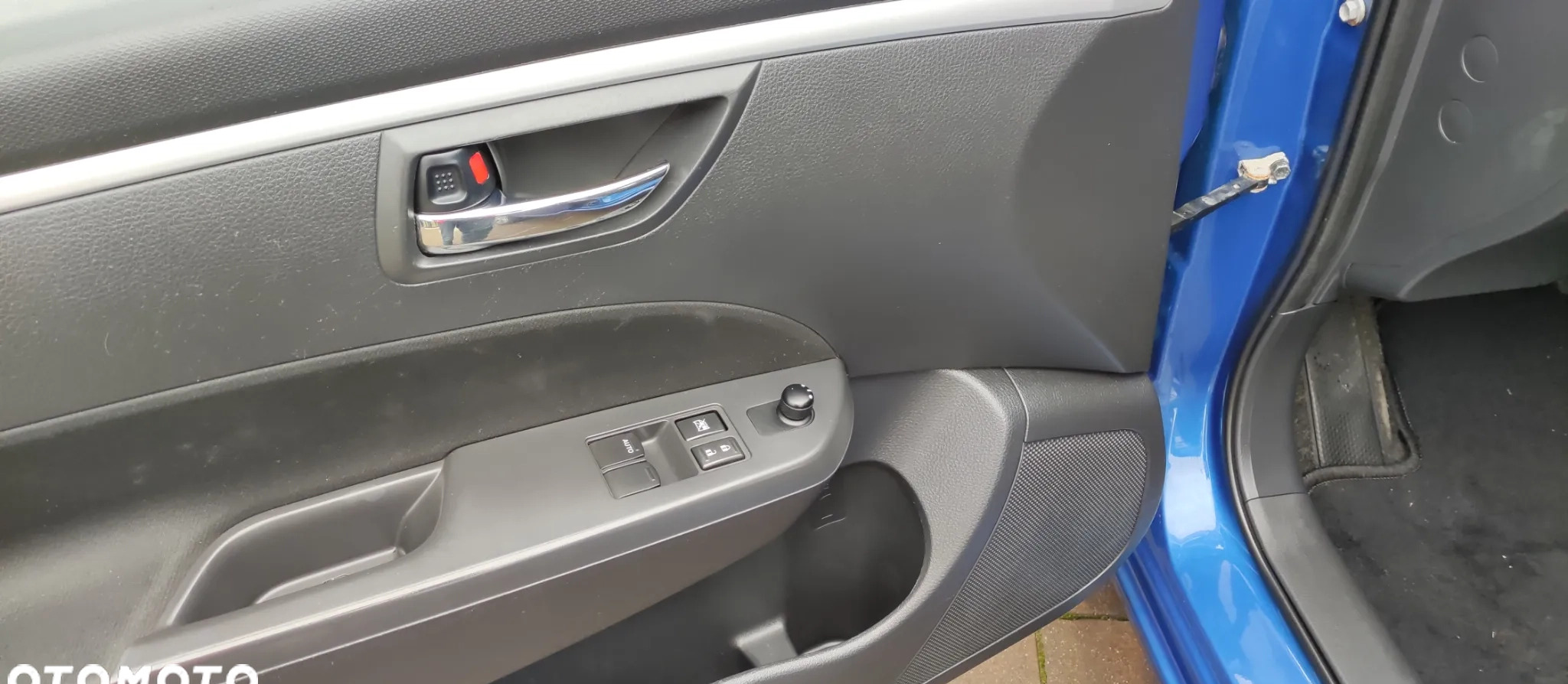 Suzuki Swift cena 27900 przebieg: 177000, rok produkcji 2013 z Słupsk małe 232